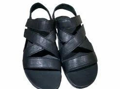 Klassische Sandalen