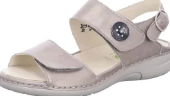 Klassische Sandalen beige