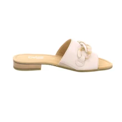 Klassische Sandalen beige