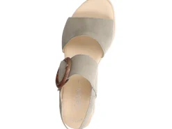 Klassische Sandalen braun