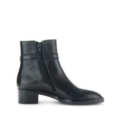 Schnür-Stiefeletten