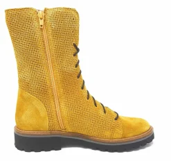 Stiefel gelb